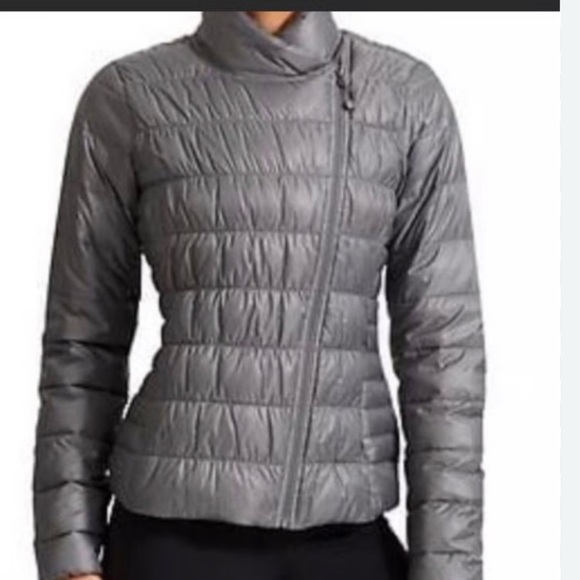 Athleta Jackets & Blazers - Athleta Downalicious Cropped Puffer Jacket Lavender Silver M Lightweight Warm